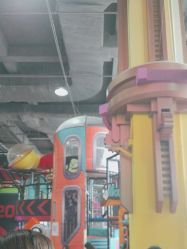 -欧酷世界动力星球(王府井奥莱UP TOWN店)