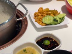 -洪氏嗨捞·猪肚鸡火锅(阳光天地店)