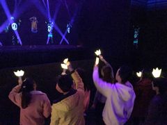 -PLAY HKPOP全息偶像演唱体验馆(威灵顿广场店)