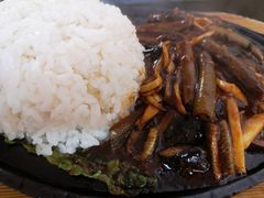 铁板鳝丝饭-白玉兰传统小吃