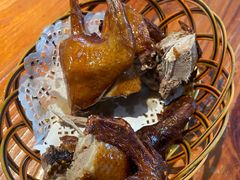 -五谷芳乳鸽王(海景店)