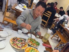 -乡土特色.冷锅鱼.牦牛肉汤锅