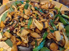 -云海肴·汽锅鸡·云南菜(天山百盛优客店)