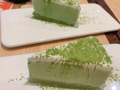 -必胜客(WOW中心城店)
