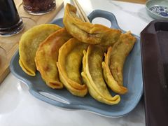 -老新隆牛肉锅贴(新街口店)