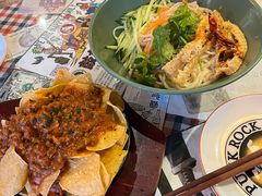 -鼓楼吃面·肉啃肉(南锣鼓巷店)