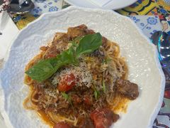 -LESCEDARS Brasserie Bistro香柏树