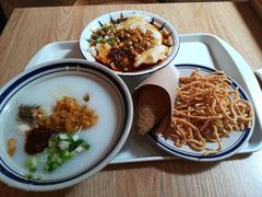 弯脚杆油茶-正南齐北·老街糯米团(洪崖洞店)