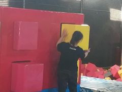 -嘿哟动霸CHUA·新潮玩运动娱乐中心·蹦床滑冰团建乐园