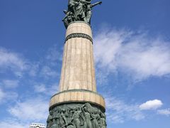 -人民防洪胜利纪念塔