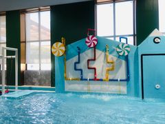 -浦乐汇·汤泉水世界