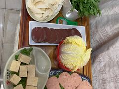 -羊家胡同·龙虾烧烤火锅(龙汇路店)