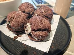 -W COLLECTIVE  DESSERT SHOP