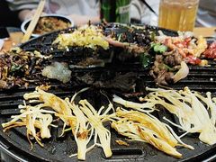 -齐函杨佳清真烤肉(鑫海店)