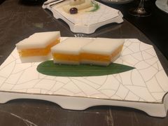-海派悦庭·海胆烧麦·新融合菜(凯德广场店)
