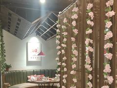 -叶派龙虾•招牌香辣蟹·海鲜(中海国际店)