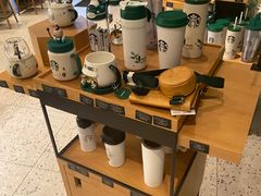 零售区-星巴克臻选(武汉首义汇店)