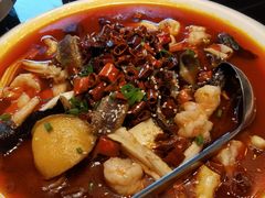 海鲜毛血旺-東舍食唐精品陕菜馆