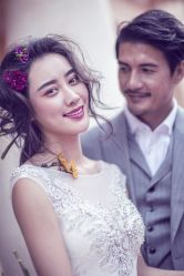 俏皮可爱-巴黎婚纱摄影工作室