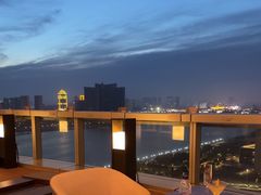 -于家堡洲际酒店·堡子里酒廊