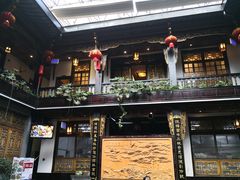 -蔼若春.传承三十年云南菜(金碧公园店)