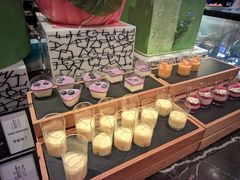 -广州万富希尔顿酒店·感趣自助餐厅·金秋蟹宴生蚝海鲜刺身