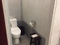 -龙山酒店温泉