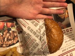 -The Habit Burger Grill 哈比特汉堡(复兴soho店)