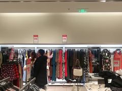 -ZARA(红谷滩万达店)