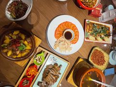 -有红鸡毛店·川菜(建设路店)