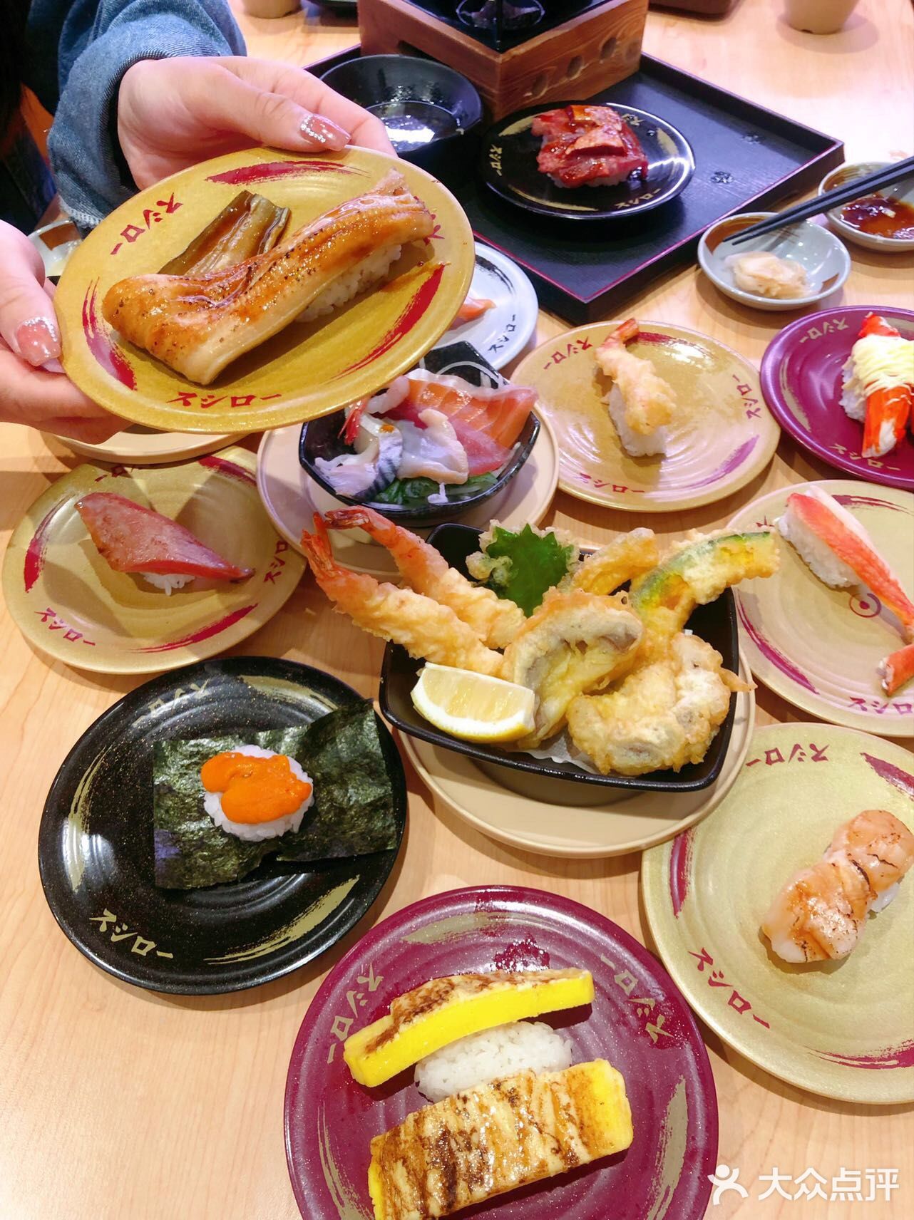 这是第234567次吃人气回转寿司郎/海鲜涮涮锅zui爱💗