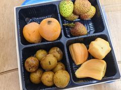 -曼格蒸汽活海鲜·榴莲自助(皇庭广场店)