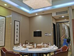 -郑庄脂渣海鲜楼(九水路店)