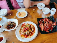 -隔壁老王·家常云南菜(花巷店)