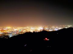 -鬼笑石后山停车场