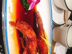 -山城外·非遗酸菜鱼(财富中心店)