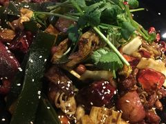 -食乐佳麻辣香锅(森林摩尔商业街区店)