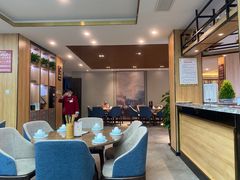 -有红鸡毛店·川菜(建设路店)