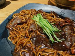 炸酱面-绣旻烤肉吧(总店)