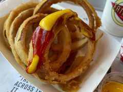 秘制洋葱圈-FATBURGER 特富客汉堡(外交公寓店)