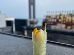 -瑰丽酒店·海吧·天际下午茶·现场DJ·天台酒吧