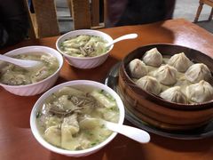 -忆秦园小笼包(惠山古镇总店)