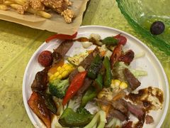 -萨卡屋亲子乐园·餐厅(龙山万物工场店)