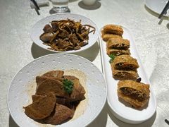 -金枝玉叶上海人家食府(三里河店)