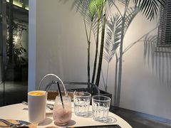 -洪小鹏生活美学馆(领SHOW天地店)