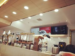 门面-四云奶盖贡茶(王府井旗舰店)