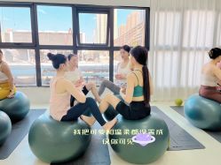 -OM瑜伽教练培训学院
