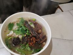 -龙树园麻辣米线