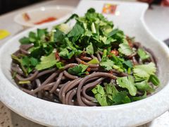 酸辣蕨根粉-一把骨(盐市口店)