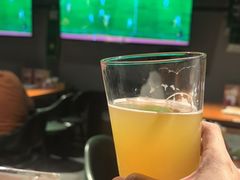 -京狮炙燥·精酿烧烤(首经贸店)